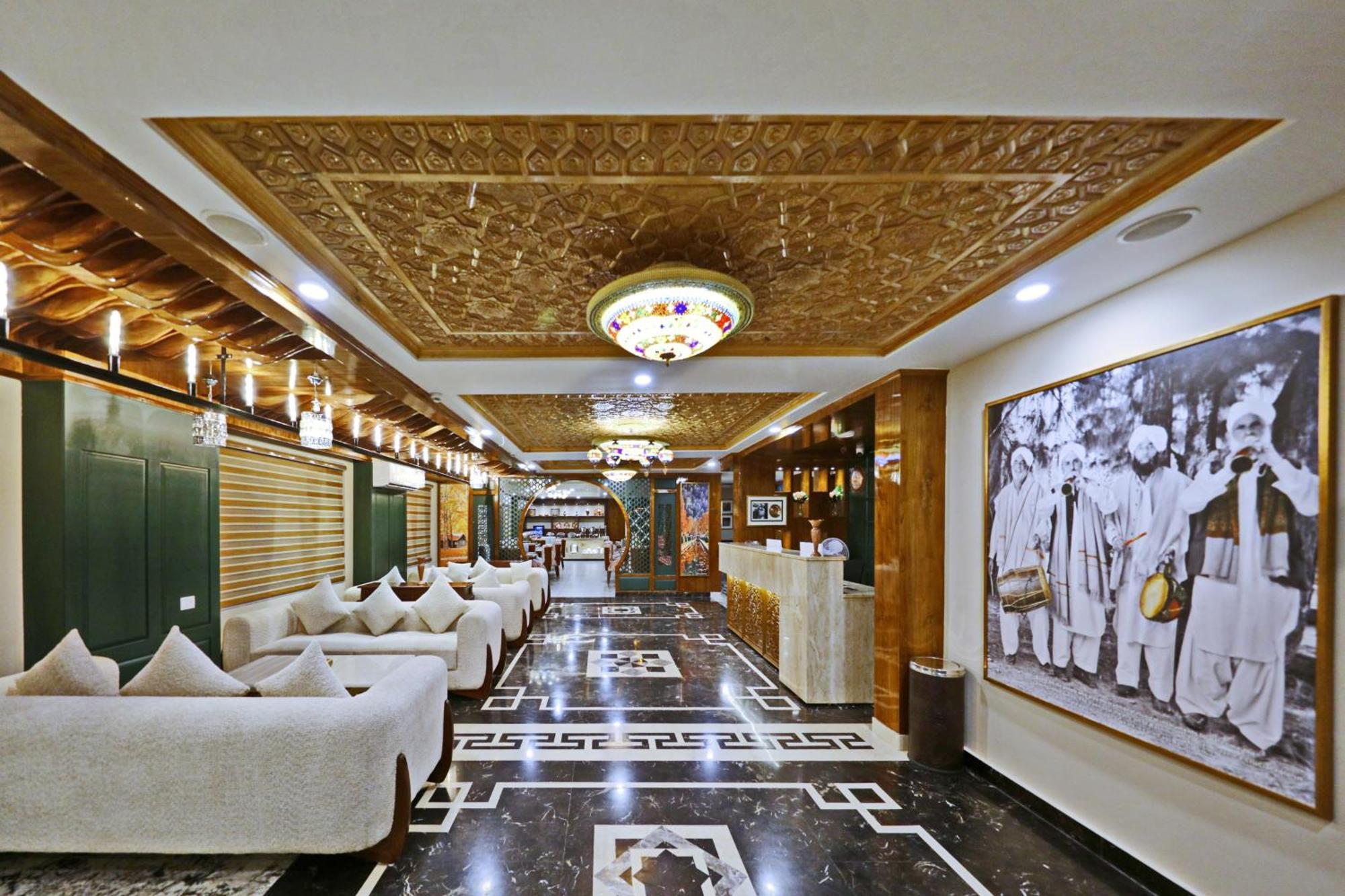 Hotel Blanco Srinagar  Exterior photo